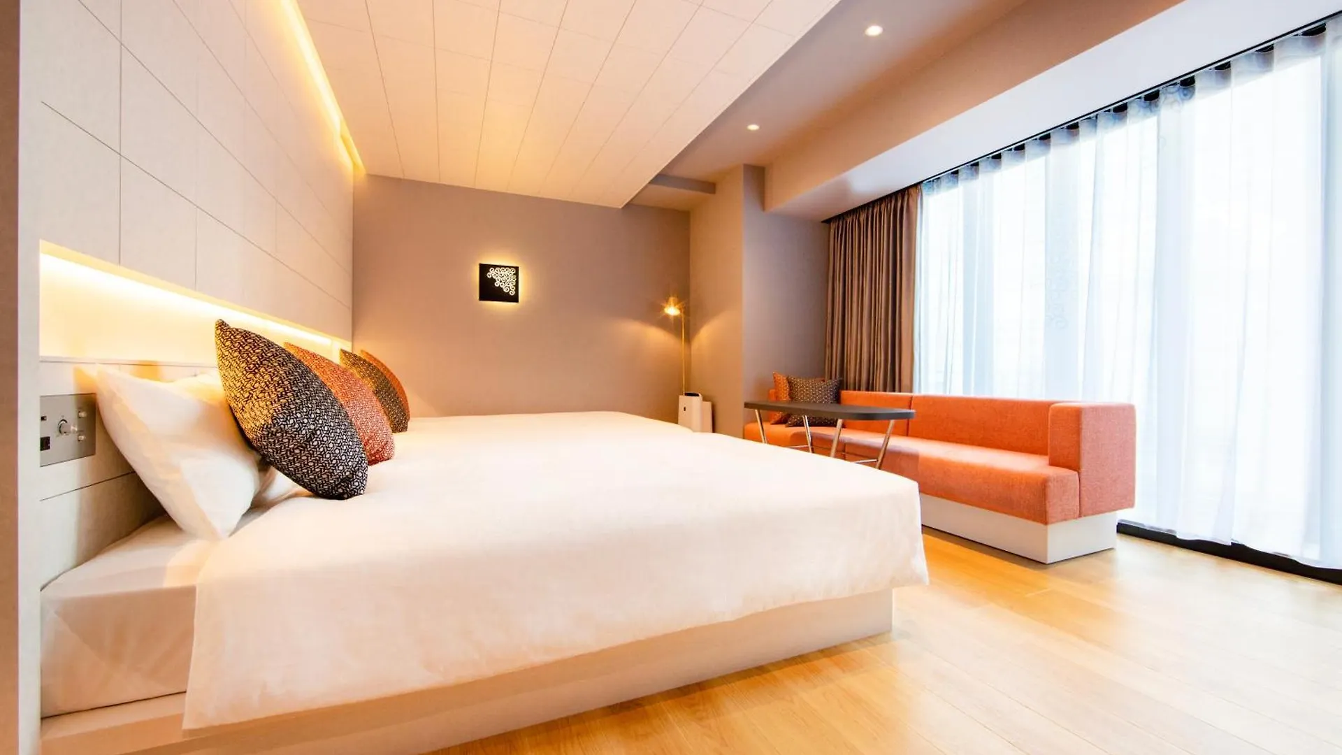 ****  Karaksa Hotel Colors Tokyo Yaesu יפן